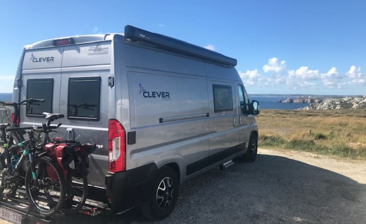 "CeeJay" – Citroën Clever Campervan (2021) - 4P - met hefdak