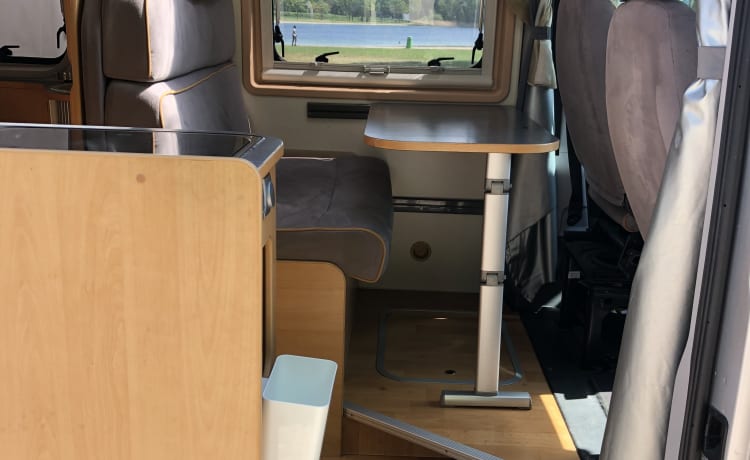 Autobus Compatto Camper Adria