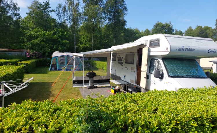 Camping-car familial spacieux et charmant pour 6 personnes