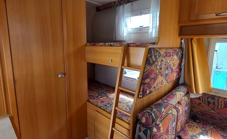 Elnagh Doral 105  (Bagus) – BAGUS Camper 6 posti con aria condizionata.