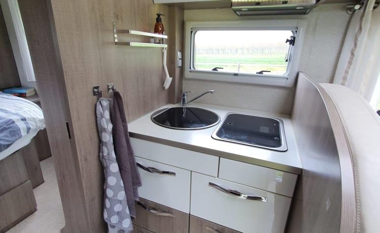 luxury 4 person Bavaria Arctic integral from 2014