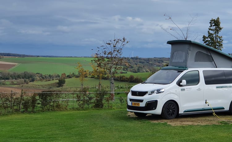 Evander – Camping-car électrique ⚡️ Dortmund et Stuttgart