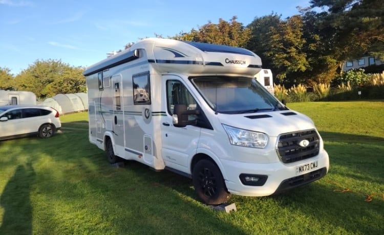 Marjorie  – 5* Ford Chausson 4 birth 6 speed automatic