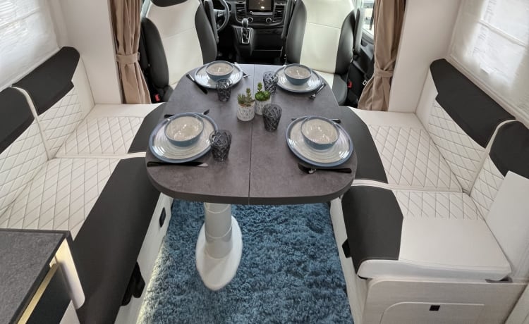 4 personen – Challenger 337 von 2024