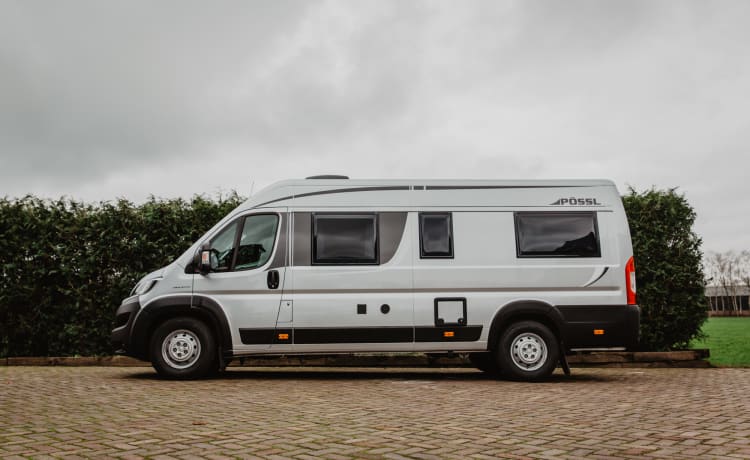 Roadcruiser – Camping-car de luxe Pössl Roadcruiser (camper 20)