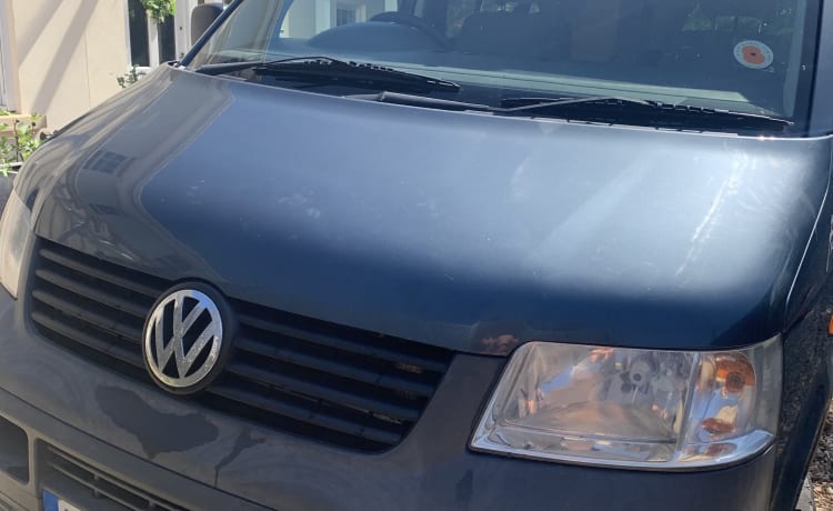 Bertha – Volkswagen Bus mit 4 Schlafplätzen