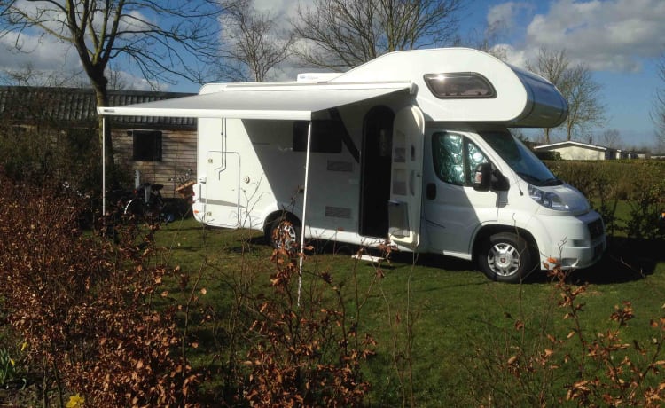 Dethleffs A5881 – Camping-car Dethleffs de luxe 6 personnes 2x Airco, Navi, lit superposé