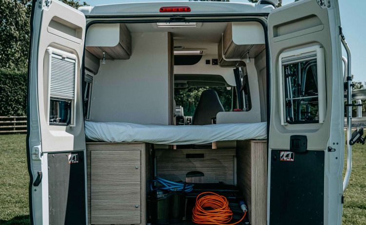 H5 – Fiat Ducato Sunlight Cliff 600