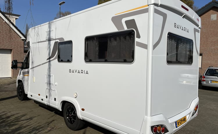 Bavaria T 96 U Nomade – 2p Bavaria semi-integrated uit 2022