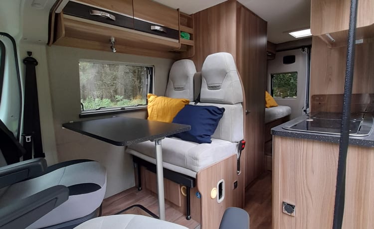 Victor – Fiat Ducato Autosleeper, comfort and convenience for great family tours