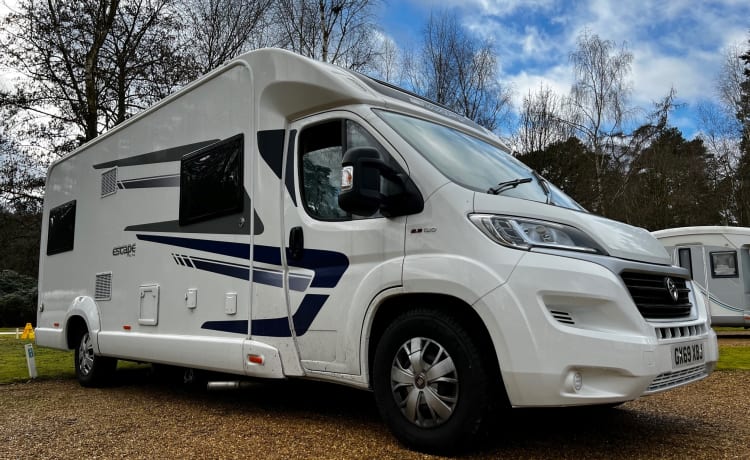 Taylor (Swift)  – Make Marvellous Motorhome Memories 