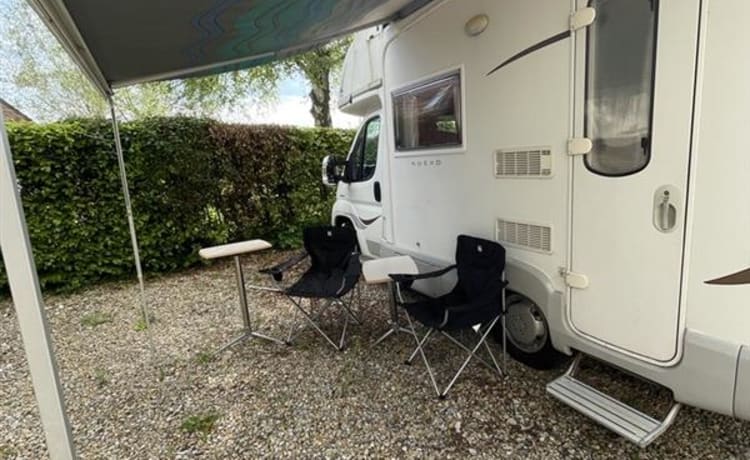 One of a kind! Spacious 4 Berth & 4 Passenger Nuevo Autosleeper Motorhome