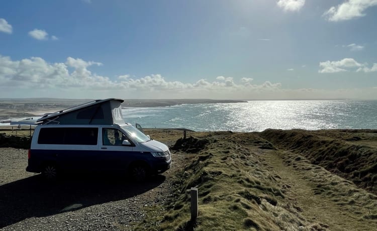 Clarence the Campervan – VW T6.1  4 Berth Campervan