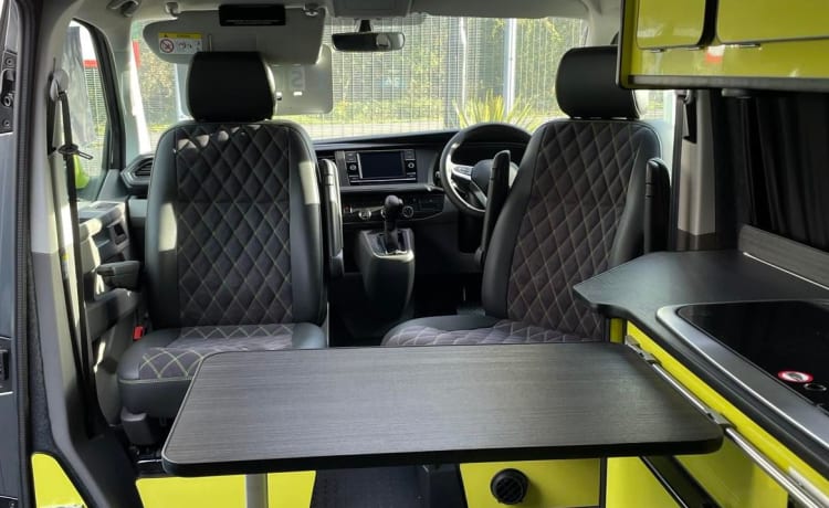 Fergus – Volkswagen Campervan T6 2021 pour 4 personnes