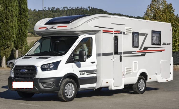 Inverness - Highlands – NUOVO camper di lusso con 5 posti letto