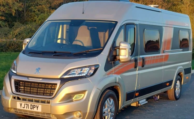 Amber – Autobus Peugeot 2 places à partir de 2021