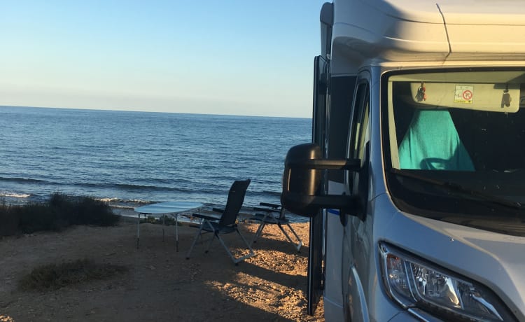 vanaf  juni 2021 – Nouveau camping-car : le Sun Living S 70 SL Travel Star Edition