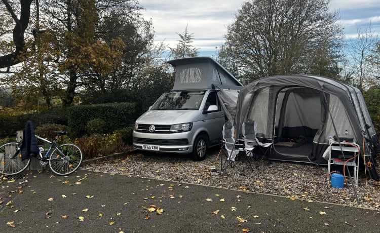 Duke – 4-persoons Volkswagen camper uit 2015