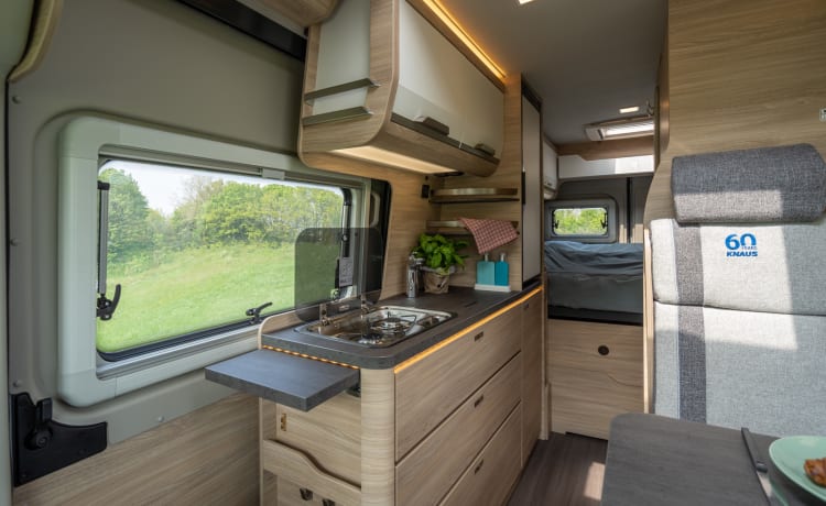 Knaus – Nouveau Knaus compact 'de la grille', avec tente de toit et automatique