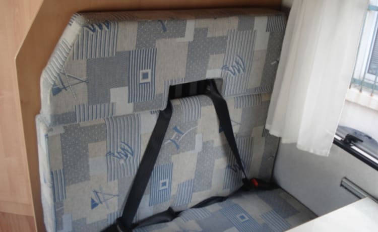 Mel – Fiat Family Camper met 5 slaapplaatsen, 6 zitplaatsen met gordels