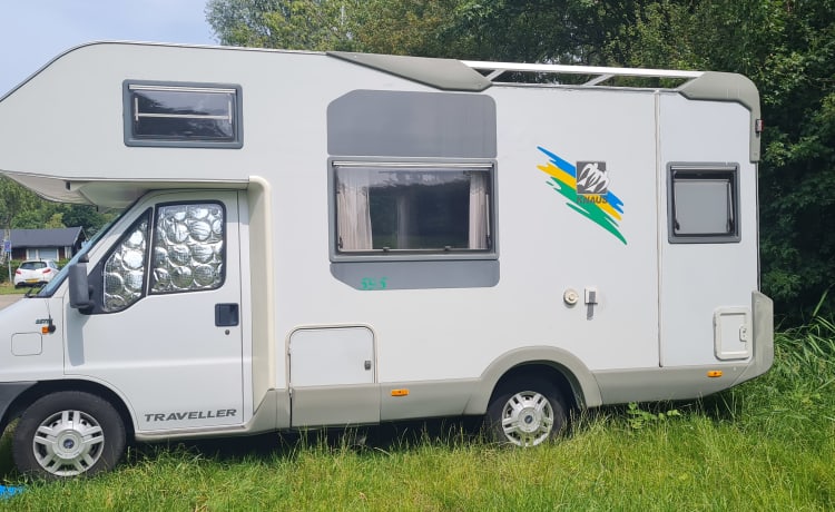 5p Knaus travaller alcove from 1995