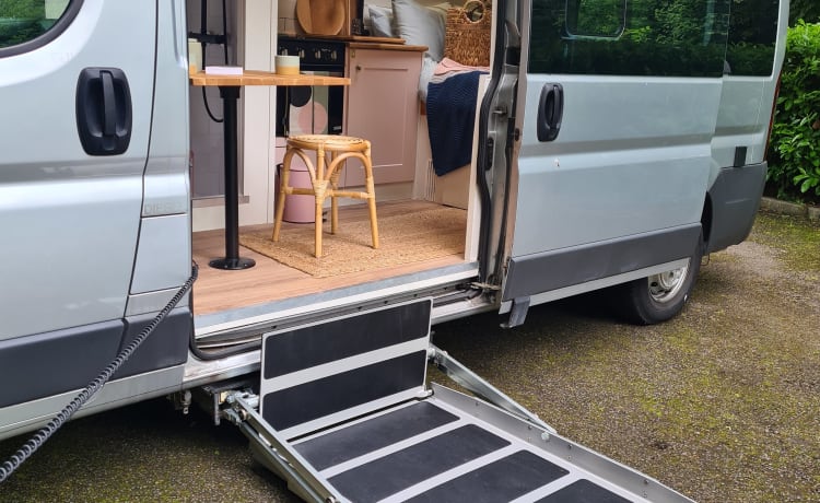 Blanche – Rollstuhlgerechter Camper.