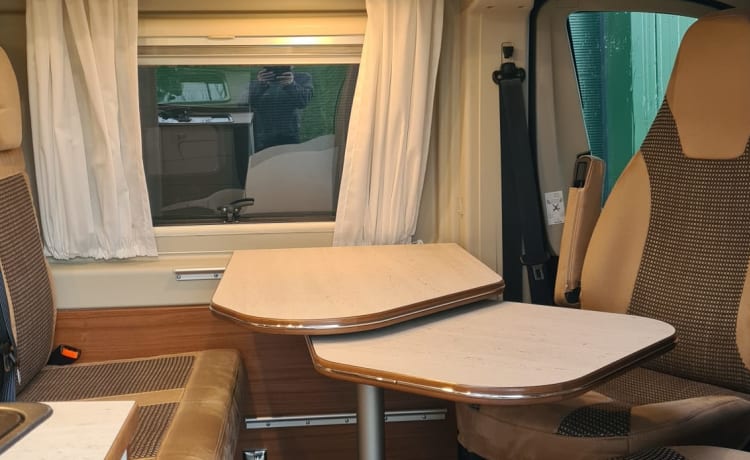 De Westereender Flitz – Pössl Bus Camper 160 cv Automatico del 2019