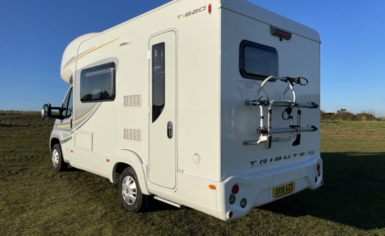 Autotrail Tribute con 4 posti letto, camper di lusso che accetta cani - Northants/Beds 