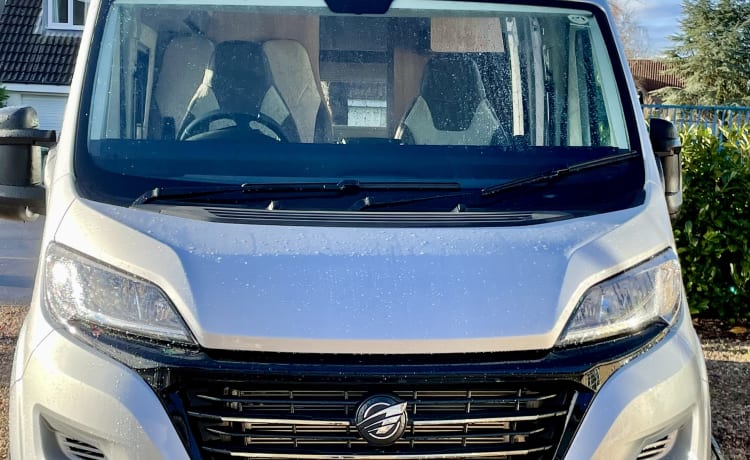 Louis V Line Sport – Nieuwe Auto-Trail V Line 636 Sport