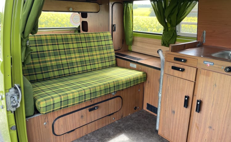 TAC  – Volkswagen T2 combi