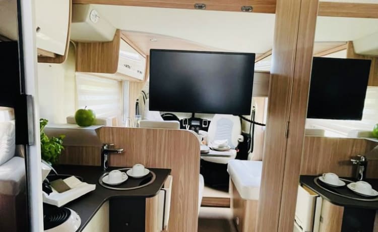 1. DelBi – Mobil-home de luxe Bürstner Delfin IT726