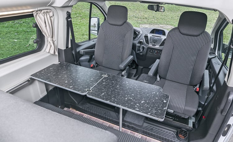 Henry's Ford – bel camper bus Ford Nugget (4-5 pers), possibilmente. con tenda per autobus e portabiciclette!