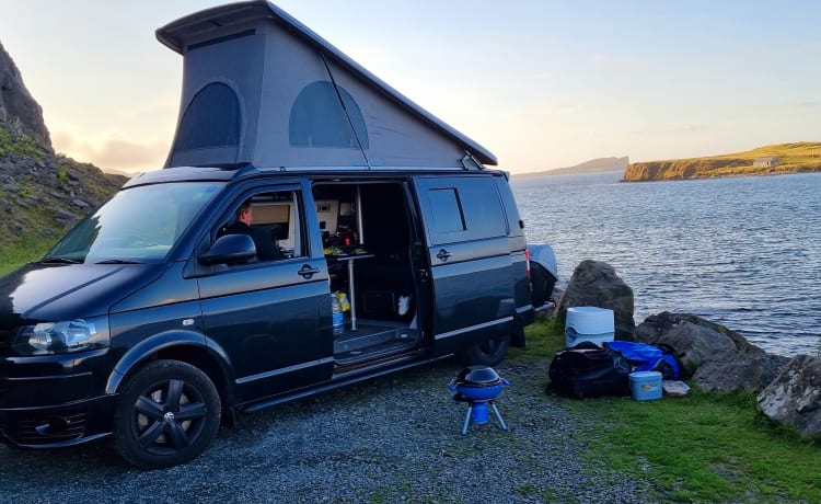 Monika – Vw family T5 - camper LWB 4 posti letto