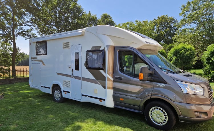 Benimar Cocoon – Mooie, luxe 4/5 pers Camper met fietsendrager