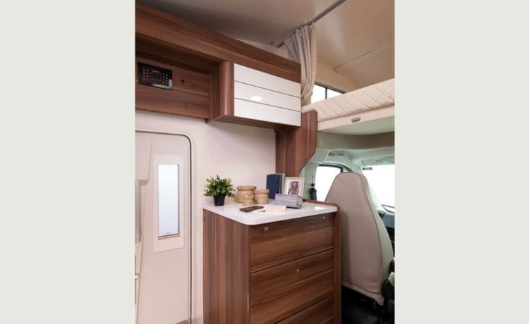 Dymond Camper – Autobus Fiat 6 posti letto dal 2020