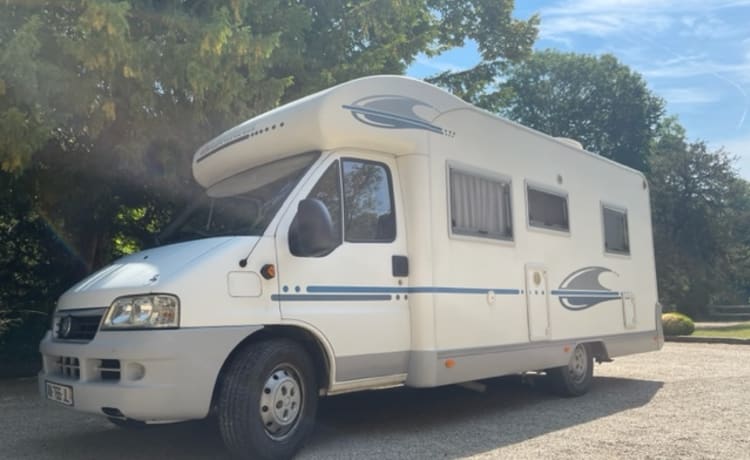 izilda & david – Camper 5 posti Adriatik corallo 650SP Fiat ducato