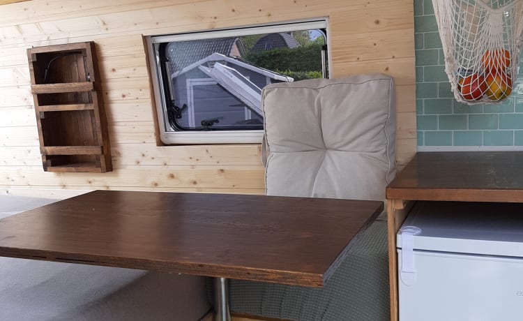 Miles – Camper fuori rete