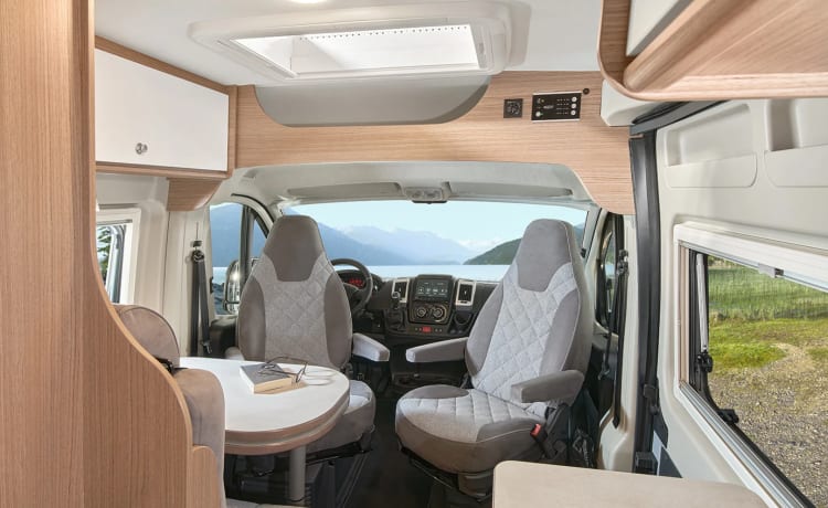 002 – New comfortable Camper-Van from 2022 - Carado CV600 Special edition 15!