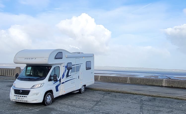 BETTY  – 6 berth Swift Escape from 2015