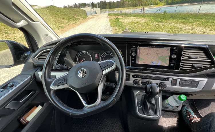 Luci – Moderner VW T6.1 California Beach mit Allrad