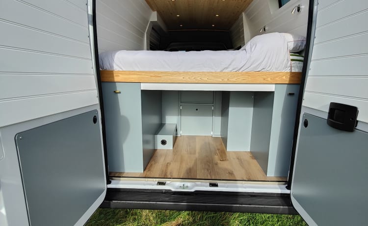 VanVenture – 3 berth Citroën campervan from 2022