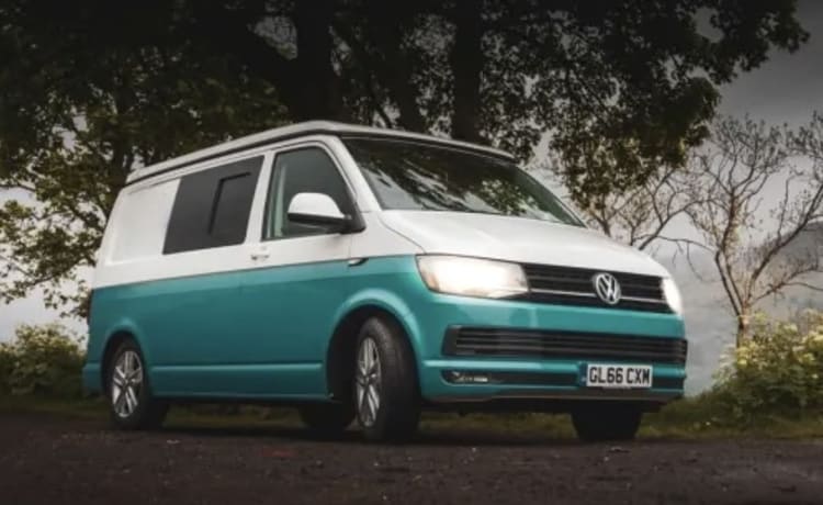 Tilly – Rox Campers - *Assicurazione inclusa* Camper VW T6 di lusso con 4 posti letto