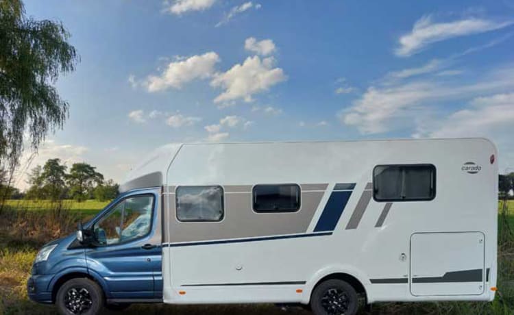 blauw – Carado Camper semi-intégré 4 per.