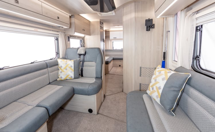 HAPPY – Capucine Autotrail 5 couchages à partir de 2023