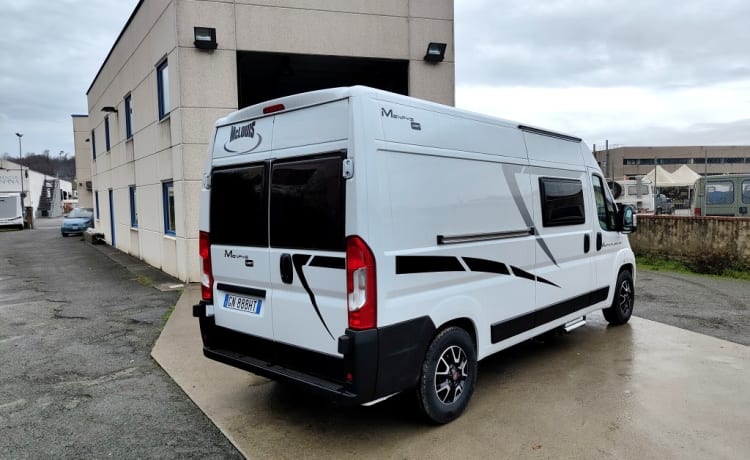 Menfys (1)  – Menfys VAN 3 MAXI S-Line (1) with optional bike rack