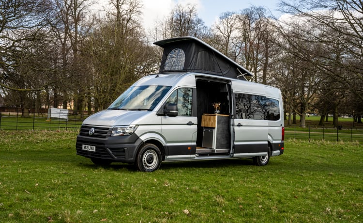 silver fox – 4 berth Volkswagen campervan from 2021