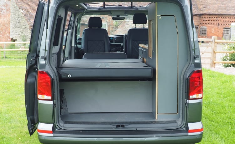Colourshift Camper Wrap – VW T5 Campervan Brandneu gebaut - 3-Bett
