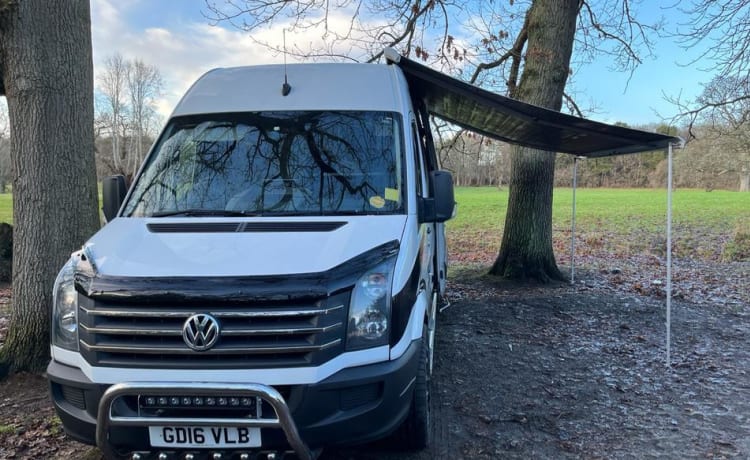 Sheila – Volkswagen Crafter 5-persoons camper (2016)