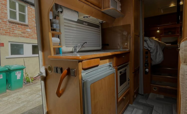 Luxury 4 berth motorhome. 