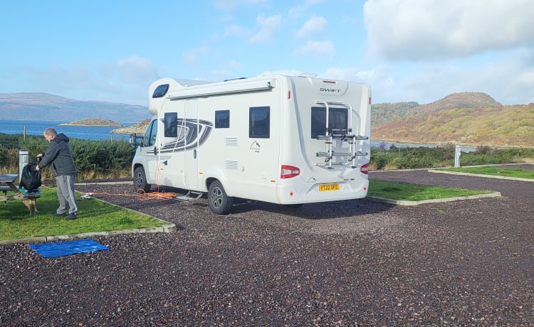 H.T  – Shiny New Spacious Swift Edge 486. Easy Automatic & Sleeps 6  